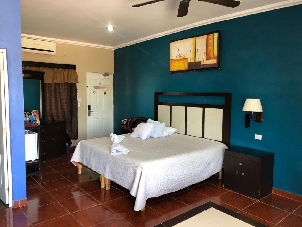 Hotel Paraiso Del Valle Ciudad Constitución Exteriör bild