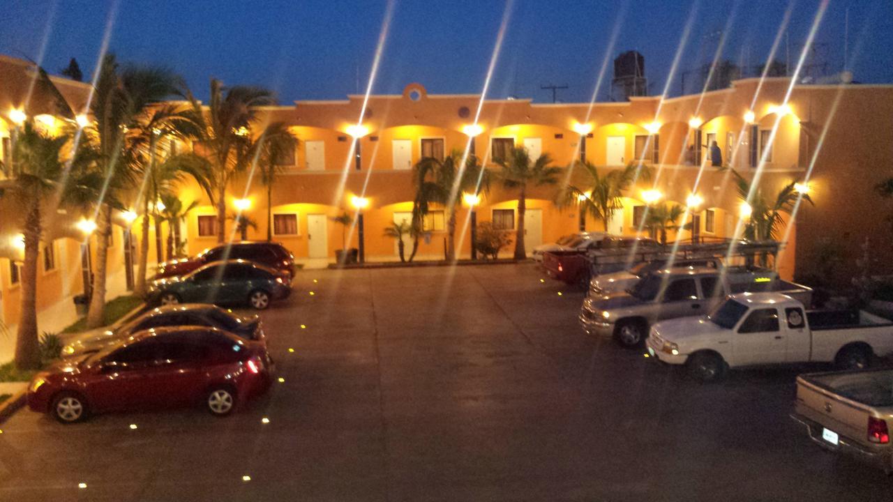 Hotel Paraiso Del Valle Ciudad Constitución Exteriör bild